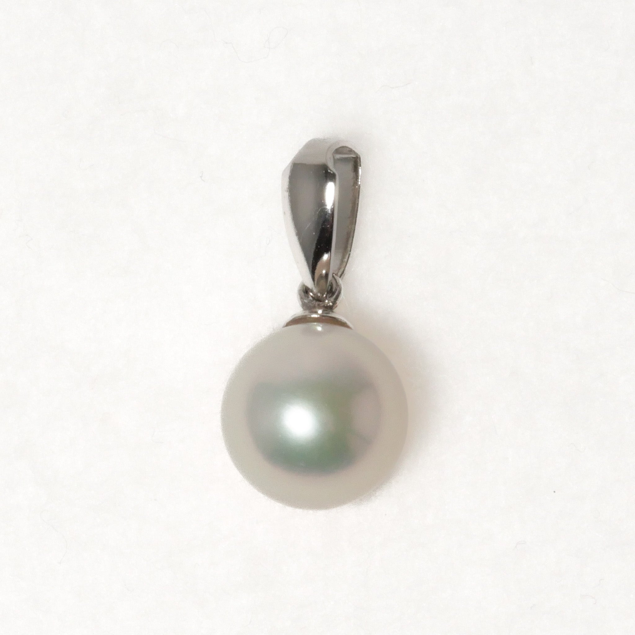 パール ペンダントトップ 7.5–8mm